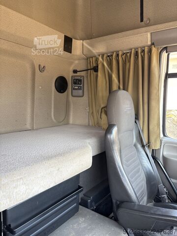 Camião porta-contentores de gancho DAf CF 85