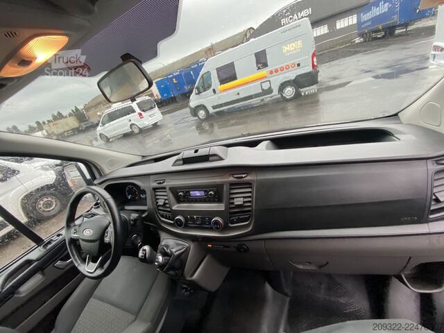 Karavāna/kempers Ford Panama 2022 | Cambio manuale | Tetto a soffietto