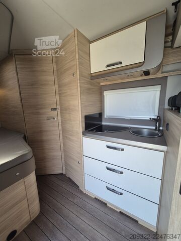 Daļēji integrēta kemperis Fiat Ducato Weinsberg Carasuite 2024 | Cambio automatico | 5 posti letto