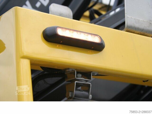 Vehicul de tractare MAN TGM18290 Bergefahrzeug HMF T-Kran Funk-2990 EUR mtl.