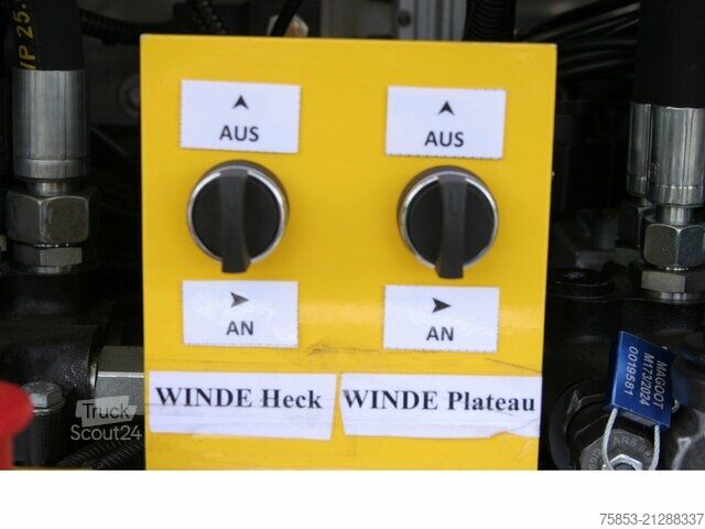 Vehicul de tractare MAN TGM18290 Bergefahrzeug HMF T-Kran Funk-2990 EUR mtl.