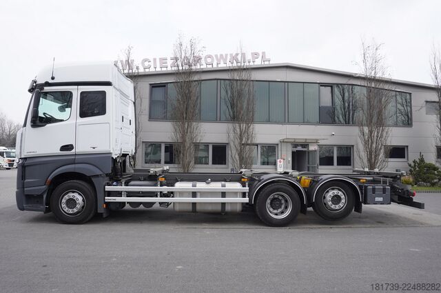 BDF / za časove vožnje Mercedes-Benz Actros 2540 6x2 / 40 tho. km! / 5-seater