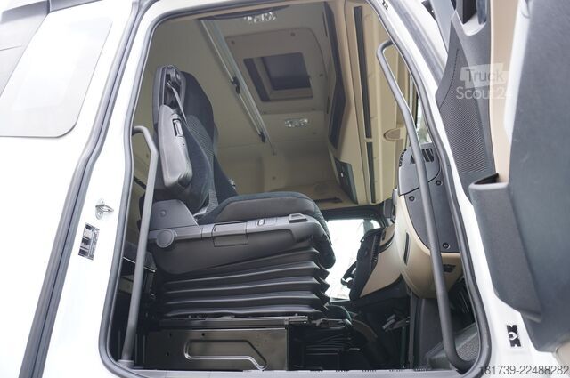 BDF / za časove vožnje Mercedes-Benz Actros 2540 6x2 / 40 tho. km! / 5-seater