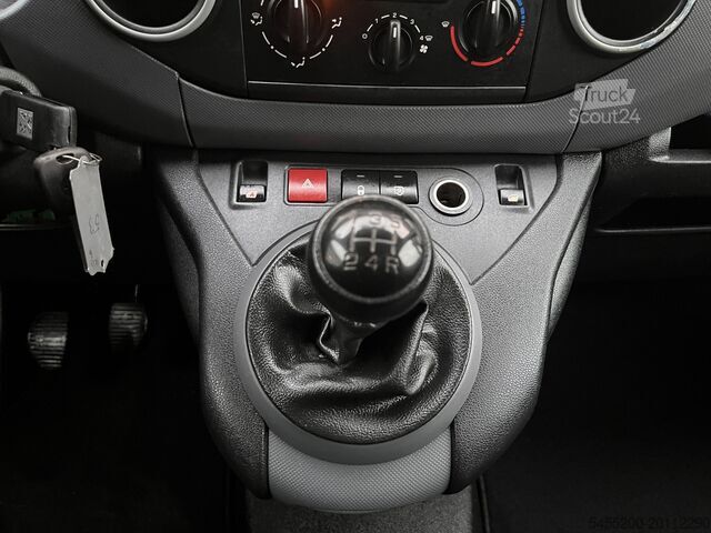 Break cu acoperiș înalt Peugeot Partner 120 1.6 BlueHDi 100pk L1 XR Airco Cruis...