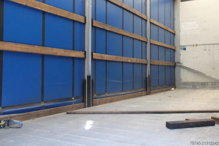 Schuifzeil MAN TGL 8.210 + TRAILER + SLEEPCAB COMBI