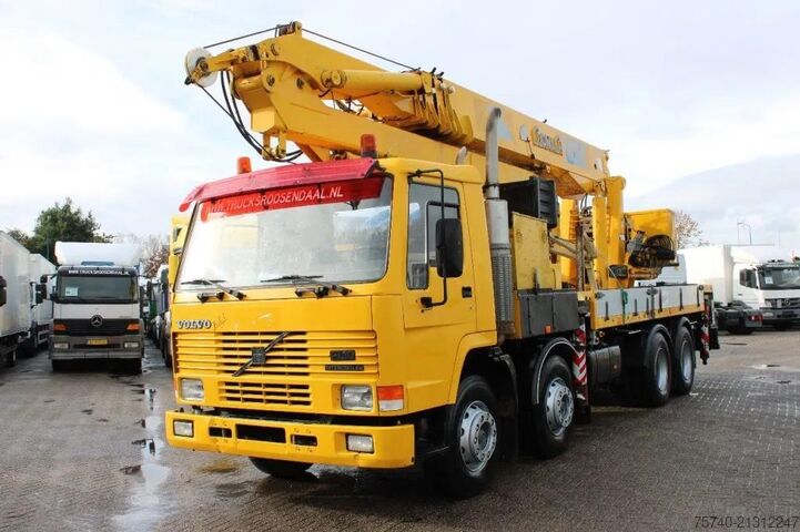 Camião-grua Volvo FL 10 8X4 + GROMACH 34 mtr. + EURO 2