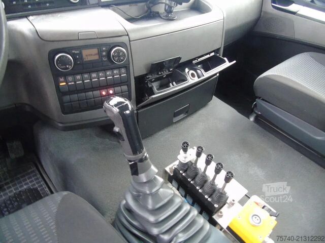 Containertransport (haakarmsysteem) MAN TGS 32.400 + PALFINGER PK23.001EH + HOOKSYSTEM ...