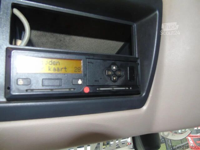 Transporte refrigerado/congelado DAF LF 220 + CARRIER SUPRA 850 + 16T + EURO 6