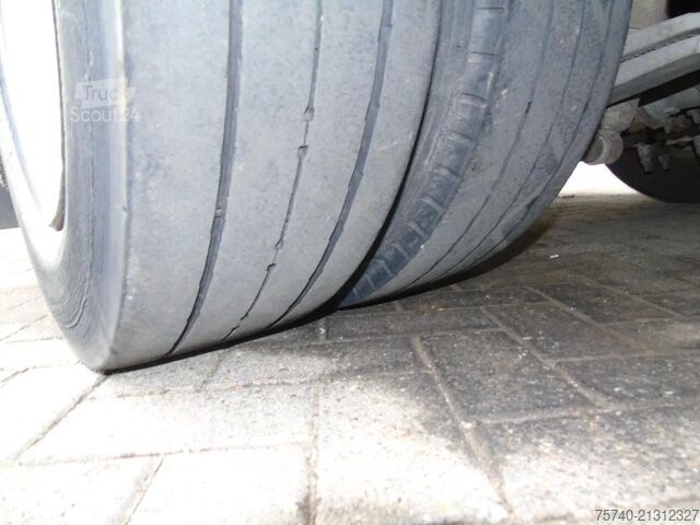 Zwiastun platformy LAG 3 AXLE