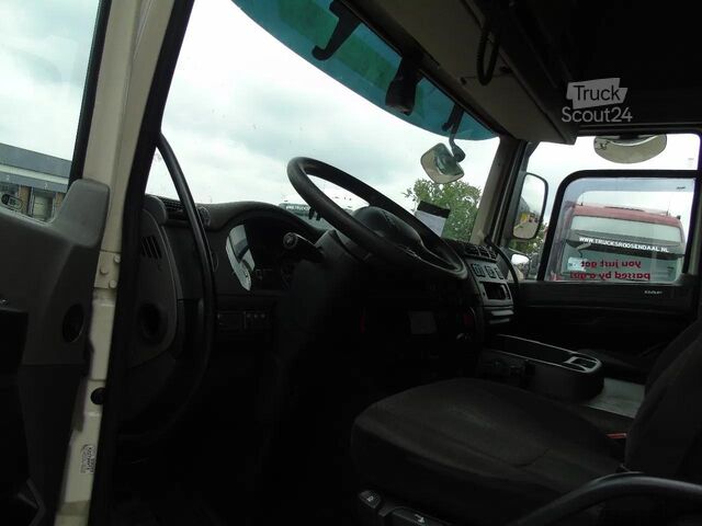 Standart-SZM DAF CF 400