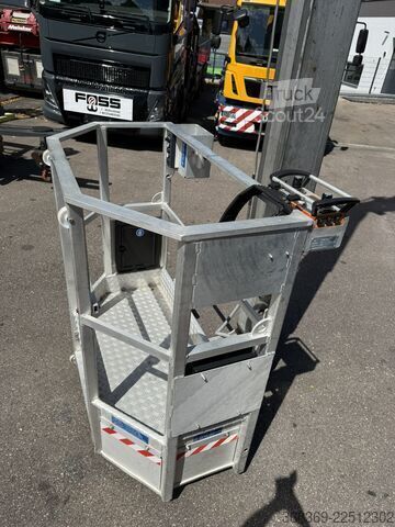 Kuorma-autoon asennettu työskentelyalusta Böcker K 44 / 4000 auf MAN TGM 18.290 | mehrfach verfügbar | Funk | TÜV-UVV