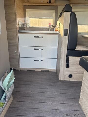Halvintegrerad husbil 2024 Fiat Ducato Weinsberg Carasuite | Automatico | 5 posti letto