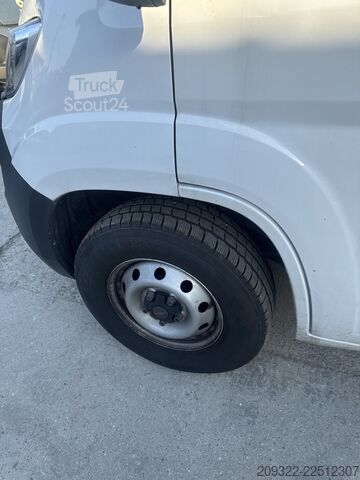 Yarı entegre karavan 2024 Fiat Ducato Weinsberg Carasuite | Automatico | 5 posti letto