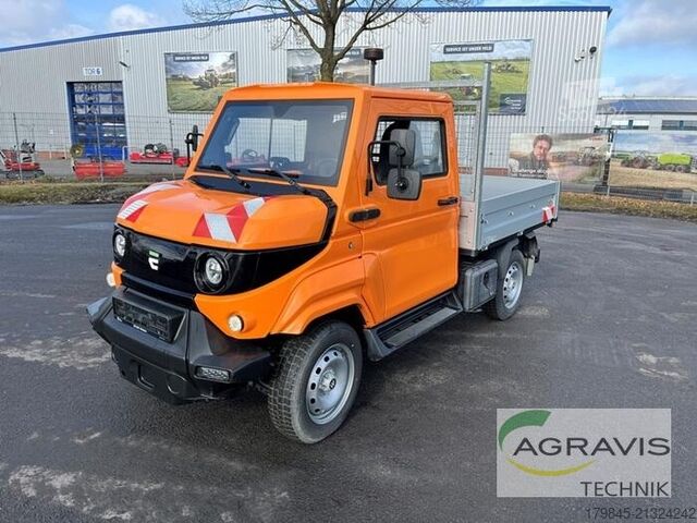 Nákladné vozidlo na špeciálne účely EVUM MOTORS ACAR