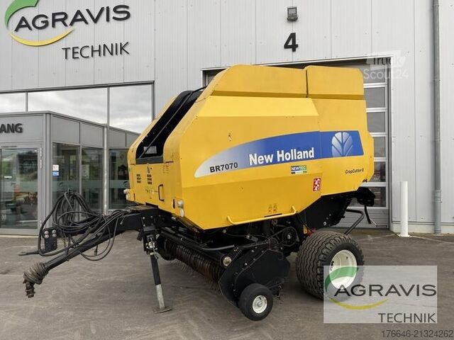 Šiaudų presas (žemės ūkis) New Holland BR 7070 EC
