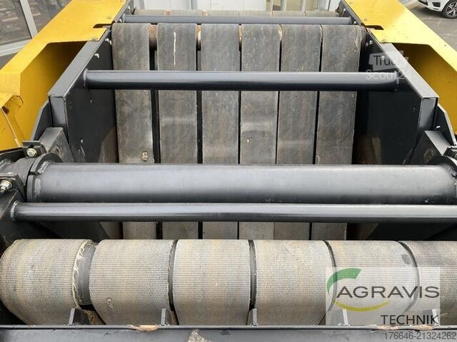 Šiaudų presas (žemės ūkis) New Holland BR 7070 EC