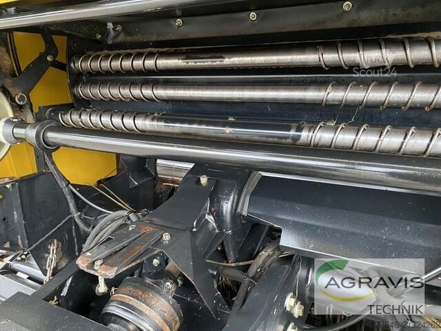 Šiaudų presas (žemės ūkis) New Holland BR 7070 EC