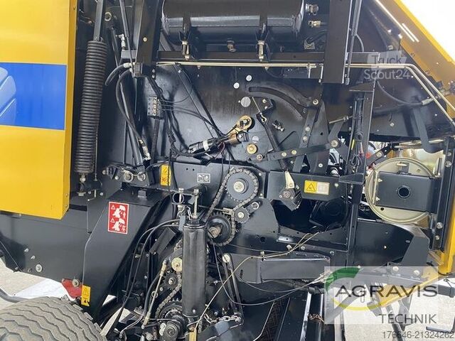 Šiaudų presas (žemės ūkis) New Holland BR 7070 EC