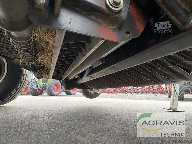 Šiaudų presas (žemės ūkis) New Holland BR 7070 EC