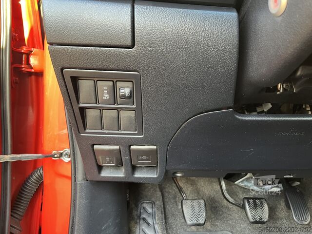 Pickup Toyota HiLux 2.4 D-4D-F Xtra Cab Cool Comfort Airco Tr...