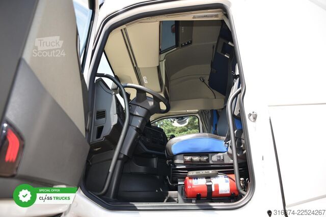 Standaard trekker VOLVO FH 500 XL Retarder i-ParkCool ACC