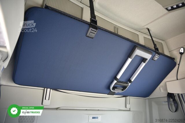 Standaard trekker VOLVO FH 500 XL Retarder i-ParkCool ACC