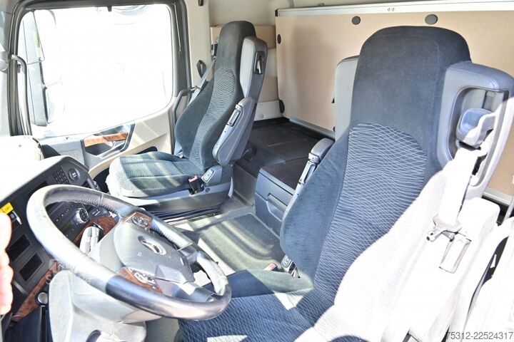LKW mit Kofferaufbau Mercedes-Benz Actros 1843  LBW Alufelgen Scheckheft AHK Retarder