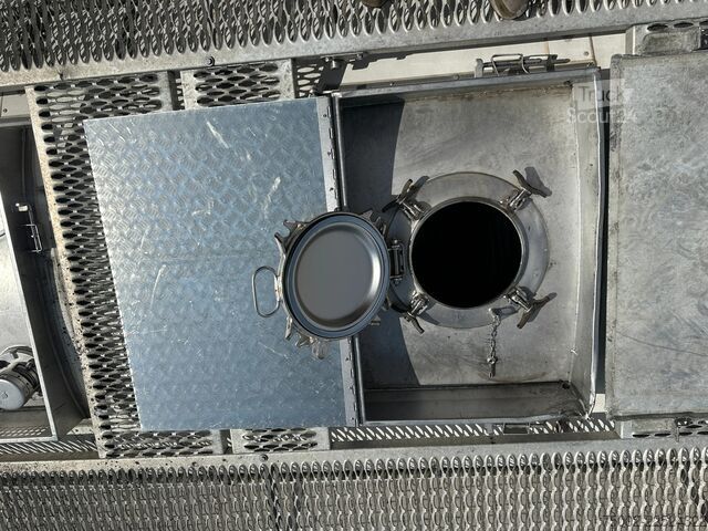 Conteneur-citerne CIMC 34.820L / 1-comp. / 4 BAFFLES / 20FT swapbody /...