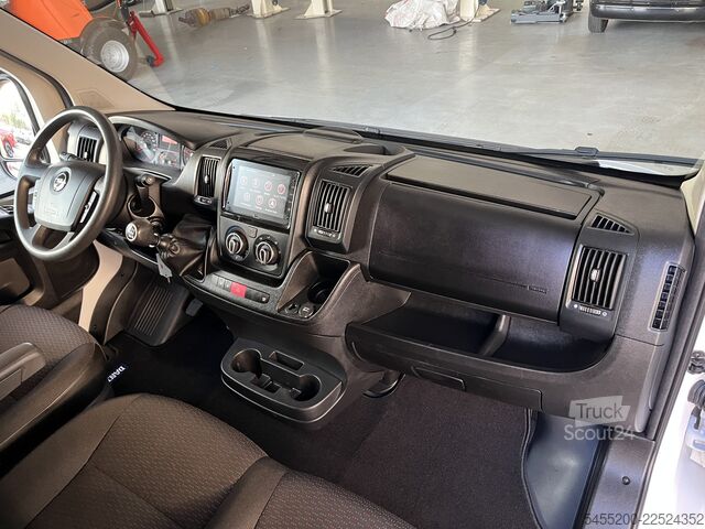 Kombi s vysokou strechou Opel Movano 2.2D 140 L3H2 Kastinrichting Airco Cruis...
