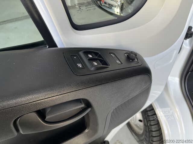 Kombi s vysokou strechou Opel Movano 2.2D 140 L3H2 Kastinrichting Airco Cruis...