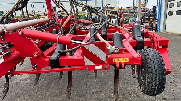 Ecēšamais kultivators Horsch Tiger 5AS