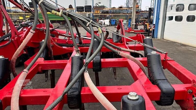 Ecēšamais kultivators Horsch Tiger 5AS