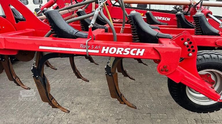 Ecēšamais kultivators Horsch Tiger 5AS