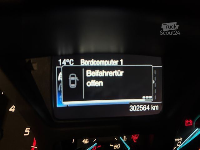 Brandweerwagen FORD Transit 350 L2*4x4*ALLRAD*RTW*KTW*LIEGE*TRGSTUHL