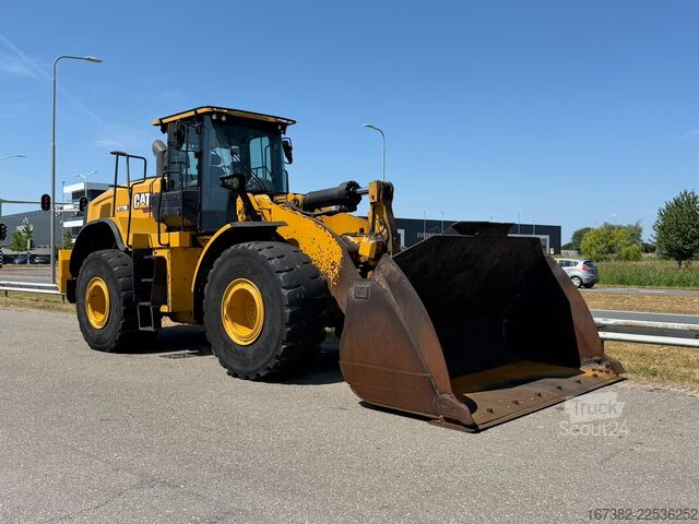 φορτωτής Caterpillar 972M