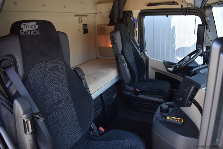LKW mit Kofferaufbau MERCEDES-BENZ Actros 1842 L E6 Koffer  Top Zustand
