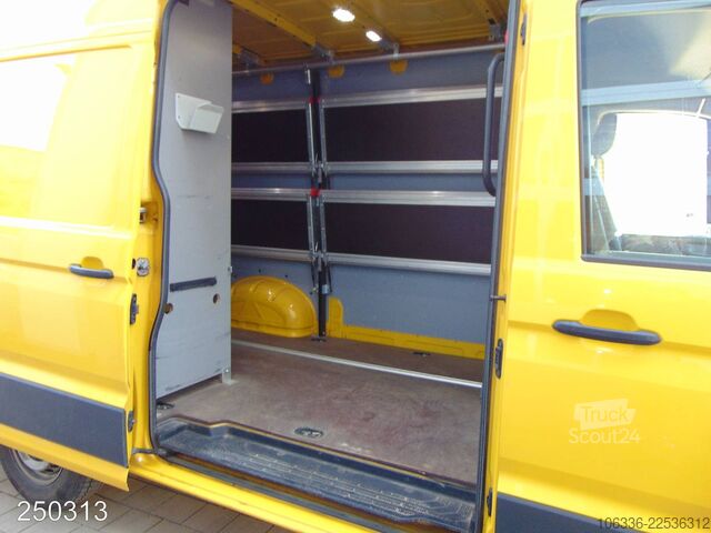 Fourgon surélevé VW Crafter 35 2.0 TDI DSG Regalsystem-Klima-Kamera