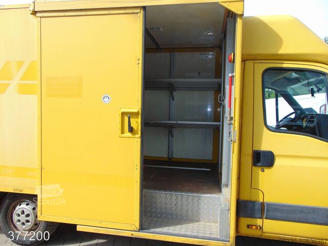 Vrachtwagen met bakwagen IVECO Daily 35 S 12 A / P Maxi Postkoffer REGALSYSTEM