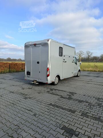 Перевозка лошадей Renault Master Renault Master Sodiak 2 paards / 3 pony's