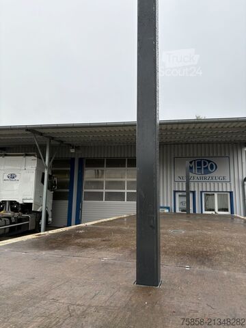 Відкритий змінний корпус Krone Plattform 7,45m mit Steckrungen mittig