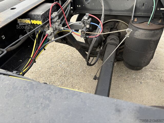 напівпричіп зі змінним шасі Krone Lafette Breitreifen 445 + langer Hub