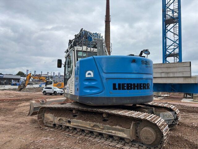 Kúszó földkiemelő gép Liebherr R926 COMPACT KOPARKA GĄSIENNICOWA