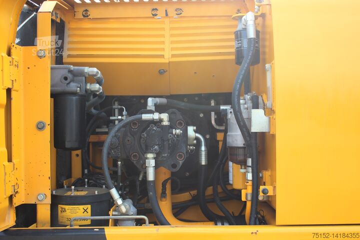 Hydraulic Excavators JCB JS 220 LC