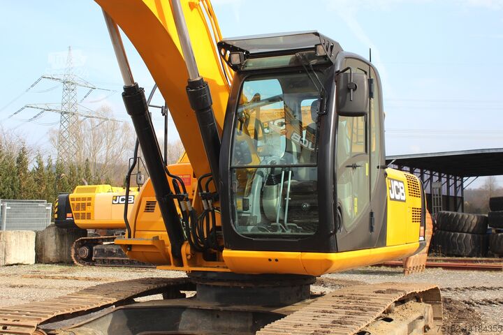 Hydraulic Excavators JCB JS 220 LC