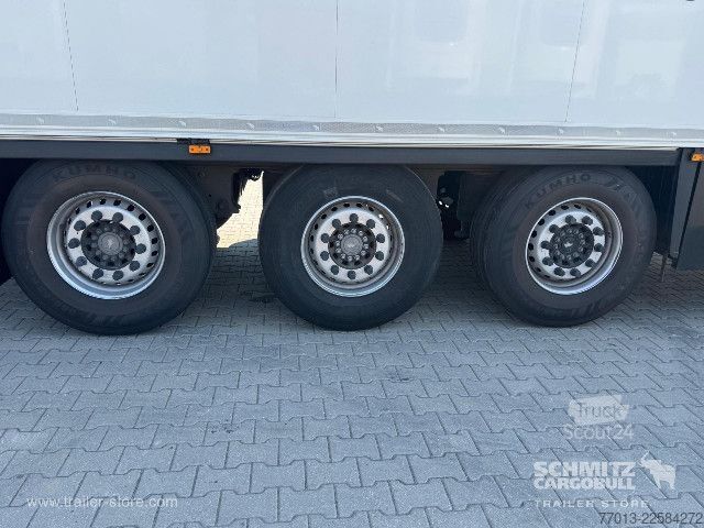 Kylmäkuljetuspuoliperävaunu Schmitz Cargobull Reefer Standard