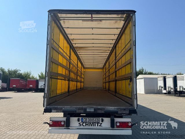 Avoin puoliperävaunu pressulla Schmitz Cargobull Curtainsider Standard