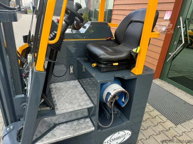чотири-напрямний навантажувач Combilift CB3000/LPG /2016 year/ Perfect condition