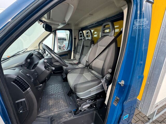 Vrachtwagen met bakwagen FIAT Ducato Koffer mit LBW *Klima*Kamera*Navi*