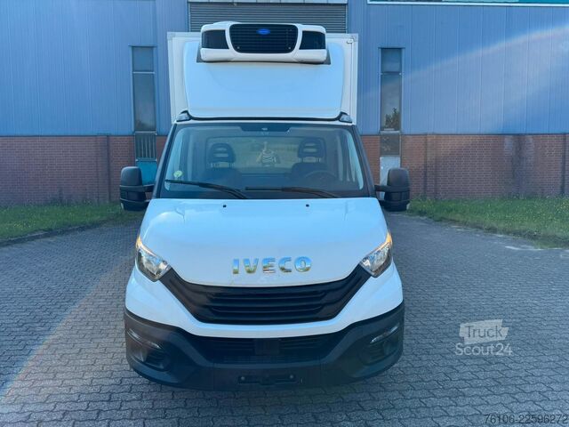 Furgoneta frigorífica IVECO Daily 35S16 Tiefkühlkoffer mit Ladebordwand