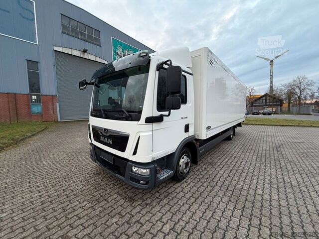 Furgon skrzyniowy MAN TGL 8.190  Isolier Koffer mit Ladebordwand